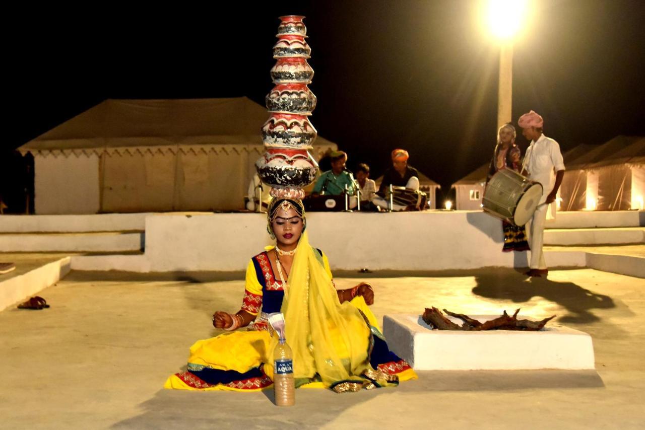 Desert Dream Royal Camp Otel Jaisalmer Dış mekan fotoğraf
